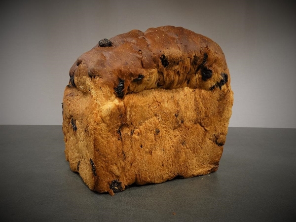 1/2 Vruchtenbrood met spijs